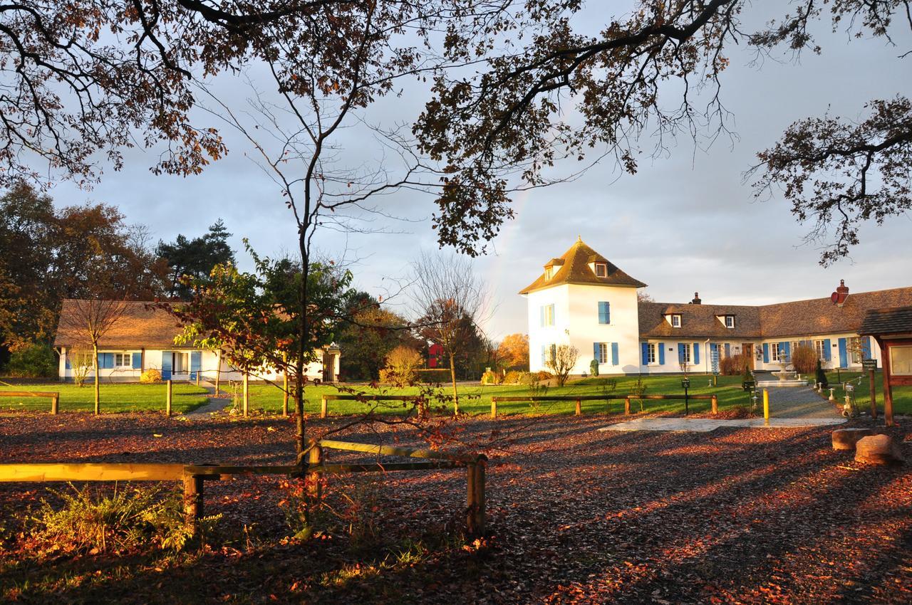 La Maison Du Lac Thionne Bagian luar foto